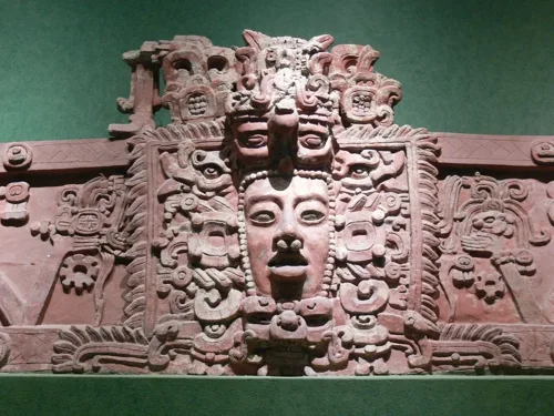Masque maya